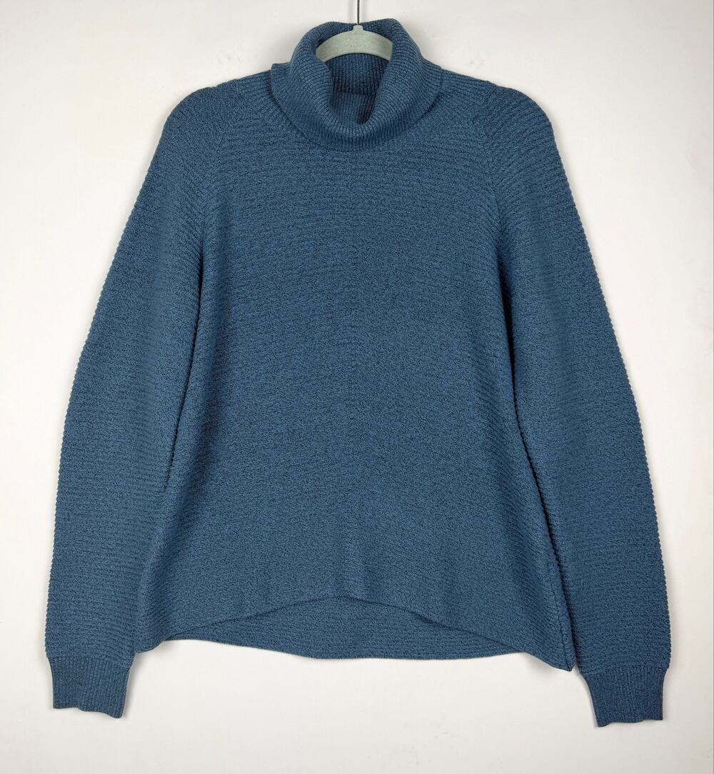 Kuhl Solace Sweater Blue Medium Merino Wool Blend Cozy Turtleneck Casual